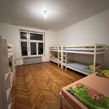 Hostel Golden Horn サラエヴォ エクステリア 写真