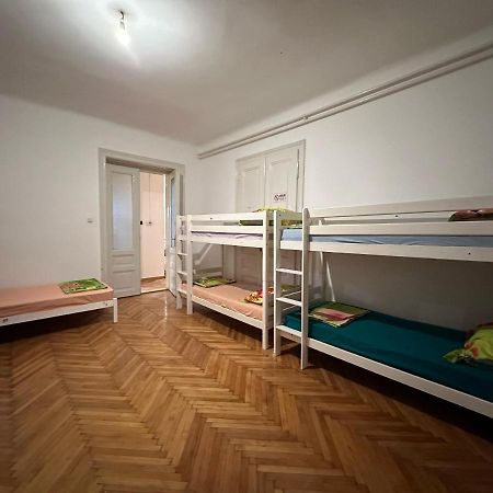 Hostel Golden Horn サラエヴォ エクステリア 写真