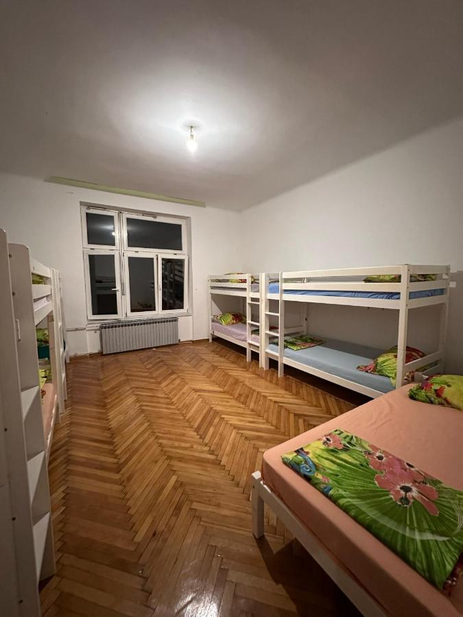 Hostel Golden Horn サラエヴォ エクステリア 写真