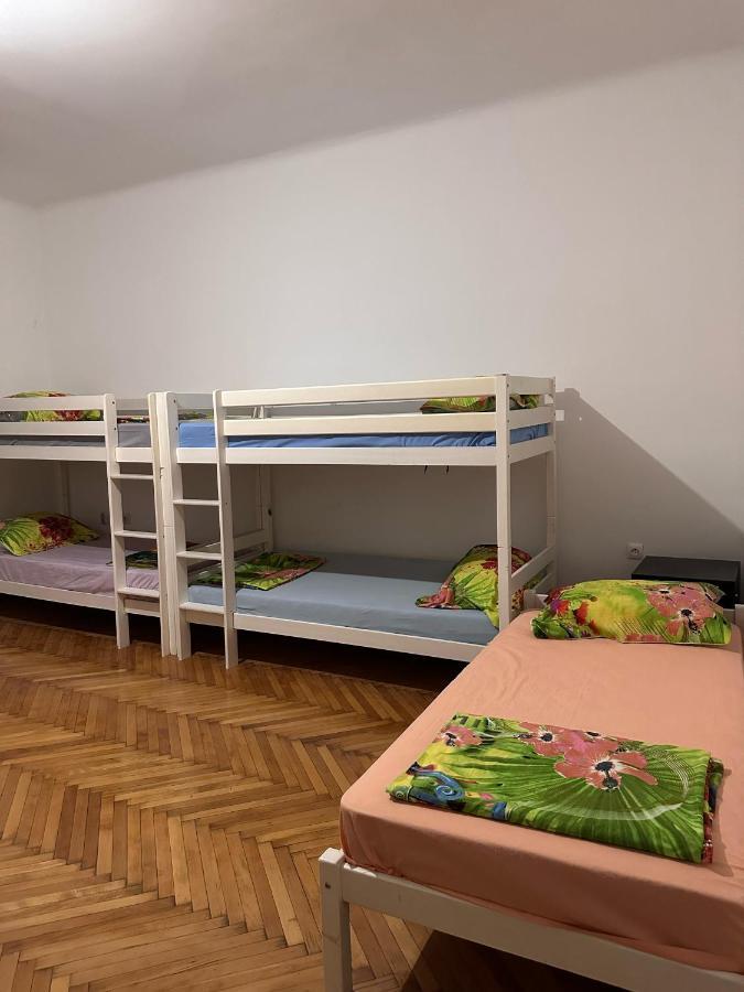 Hostel Golden Horn サラエヴォ エクステリア 写真