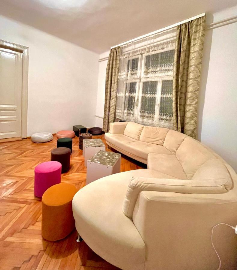 Hostel Golden Horn サラエヴォ エクステリア 写真